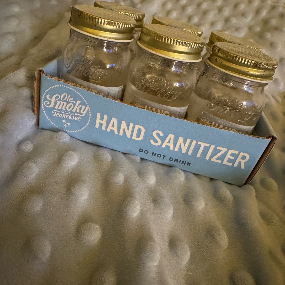 Hand Sanitizer Set - Gold and Clear